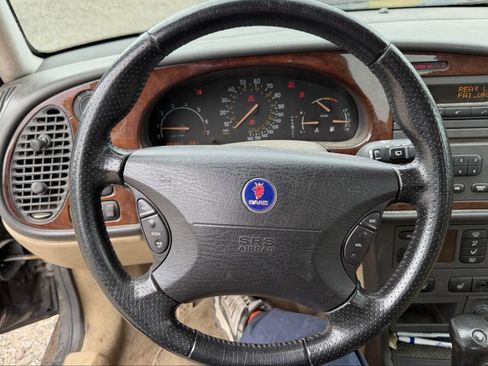 Used 2002 Saab 9-3 SE FWD image 33