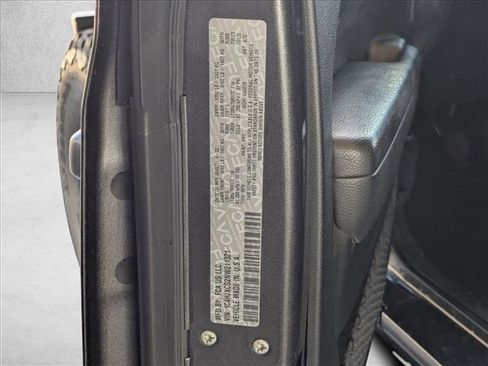 Used 2022 Jeep Wrangler Rubicon w/ Steel Bumper Group image 26