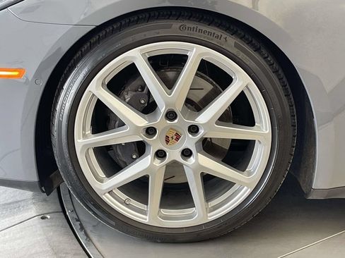 Certified 2025 Porsche Panamera 4 AWD/4WD image 11