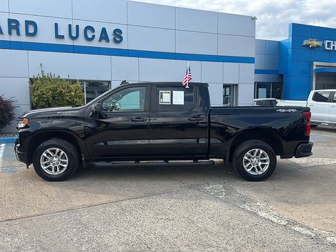 Used 2023 Chevrolet Silverado 1500 RST w/ Protection Package AWD/4WD image 8