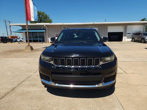 Used 2021 Jeep Grand Cherokee L Limited AWD/4WD image 10