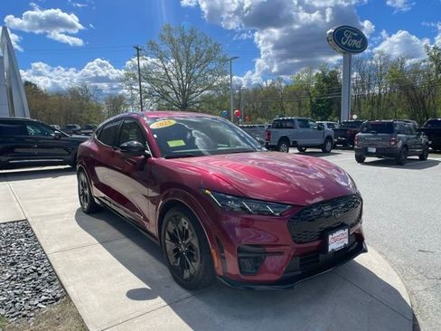 Certified 2025 Ford Mustang Mach-E GT AWD/4WD image 1