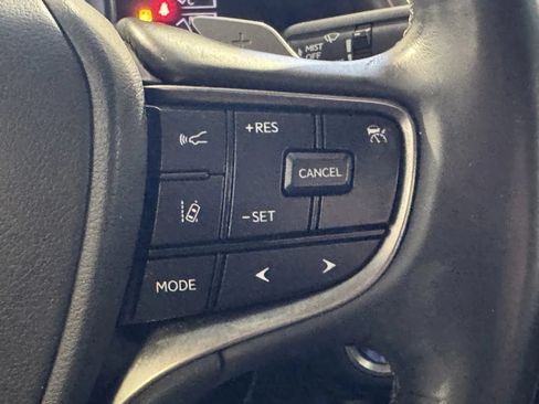 Used 2021 Lexus ES 300h w/ Accessory Package 2 FWD image 18