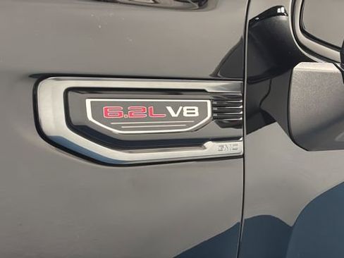 Used 2020 GMC Sierra 1500 AT4 w/ AT4 Premium Package AWD/4WD image 45