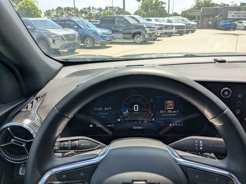 Used 2026 Chevrolet Equinox LT w/ Convenience Package II AWD/4WD image 31
