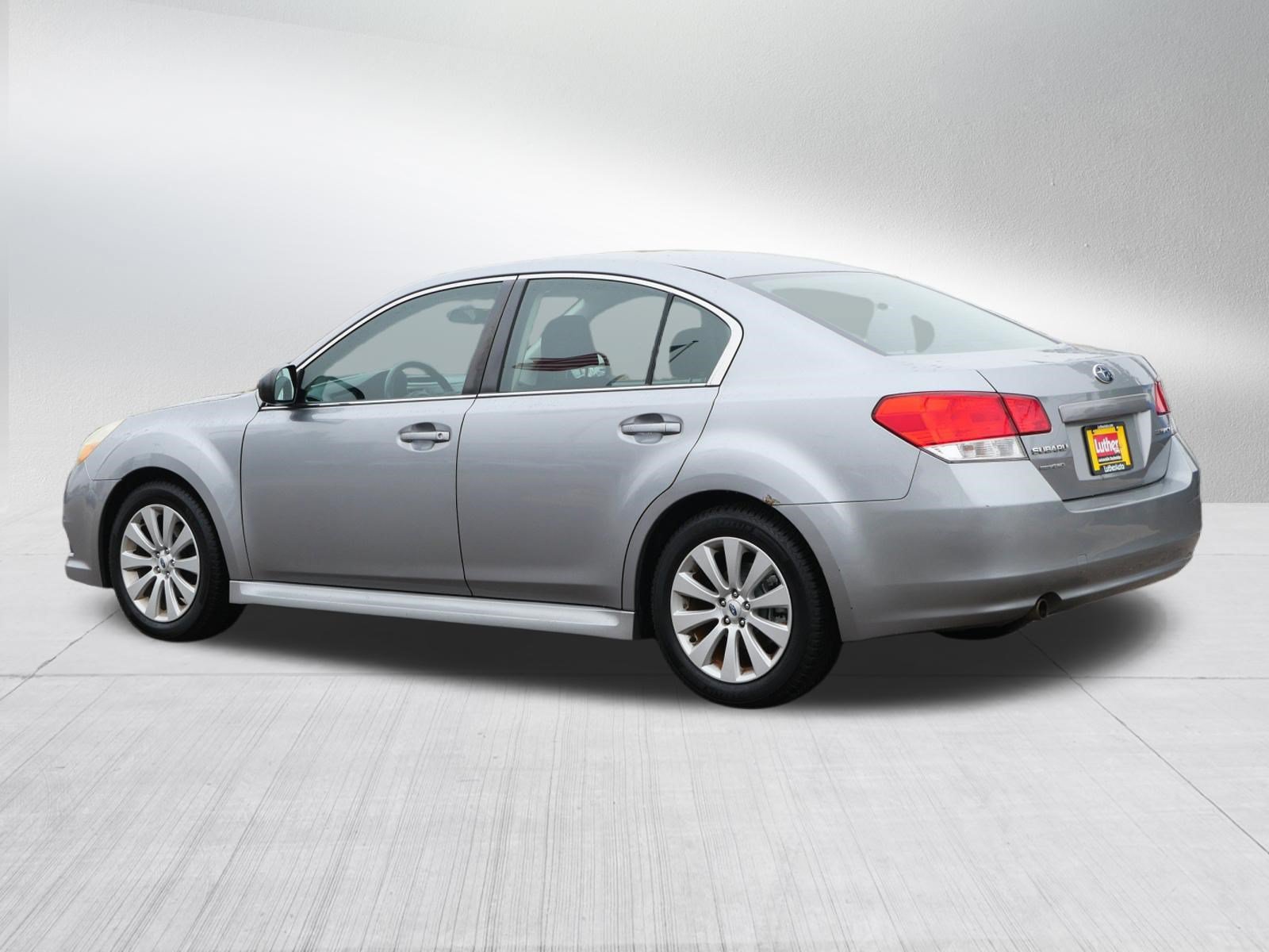 Used 2011 Subaru Legacy 2.5i AWD/4WD image 5