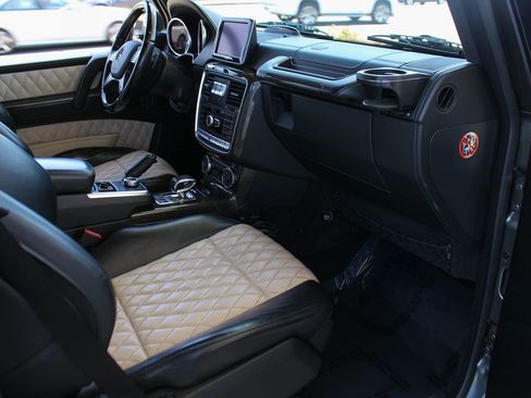 Used 2015 Mercedes-Benz G 63 AMG 4MATIC image 20