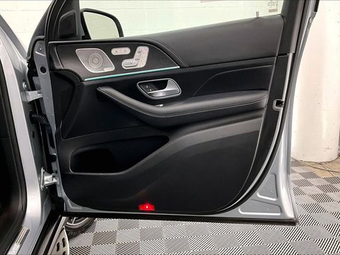 Certified 2023 Mercedes-Benz GLS 450 4MATIC image 24