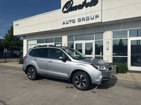 Used 2017 Subaru Forester 2.5i Limited AWD/4WD image 1