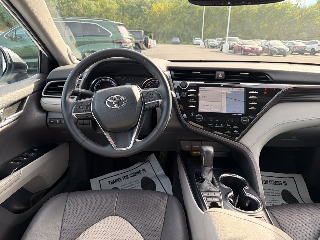 Used 2020 Toyota Camry XLE w/ Driver Assist Package FWD image 18