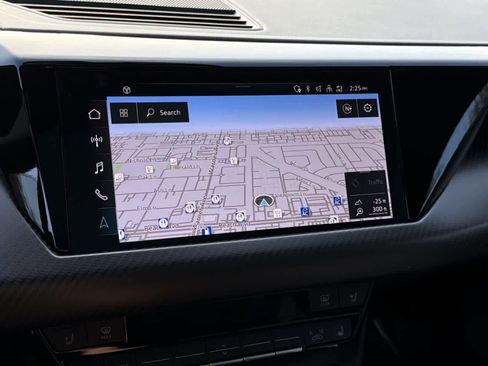 Used 2023 Audi e-tron GT Premium Plus w/ Performance Package image 15