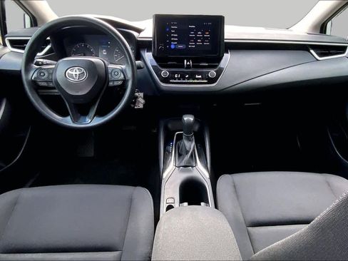 Used 2025 Toyota Corolla LE FWD image 13