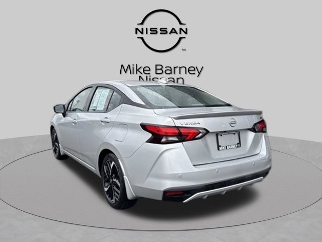Used 2023 Nissan Versa SR w/ Trunk Package FWD image 5