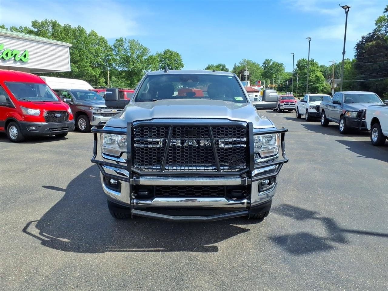 Used 2023 RAM 2500 Tradesman w/ Safety Group AWD/4WD image 2