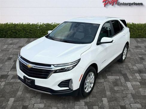 Used 2024 Chevrolet Equinox LT AWD/4WD image 10