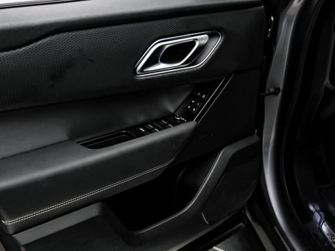 Used 2022 Land Rover Range Rover Velar R-Dynamic S image 70