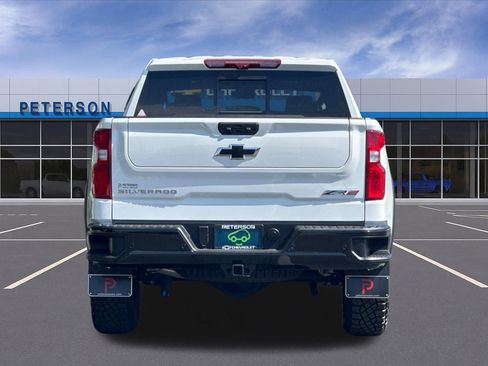 Certified 2026 Chevrolet Silverado 1500 ZR2 AWD/4WD image 5