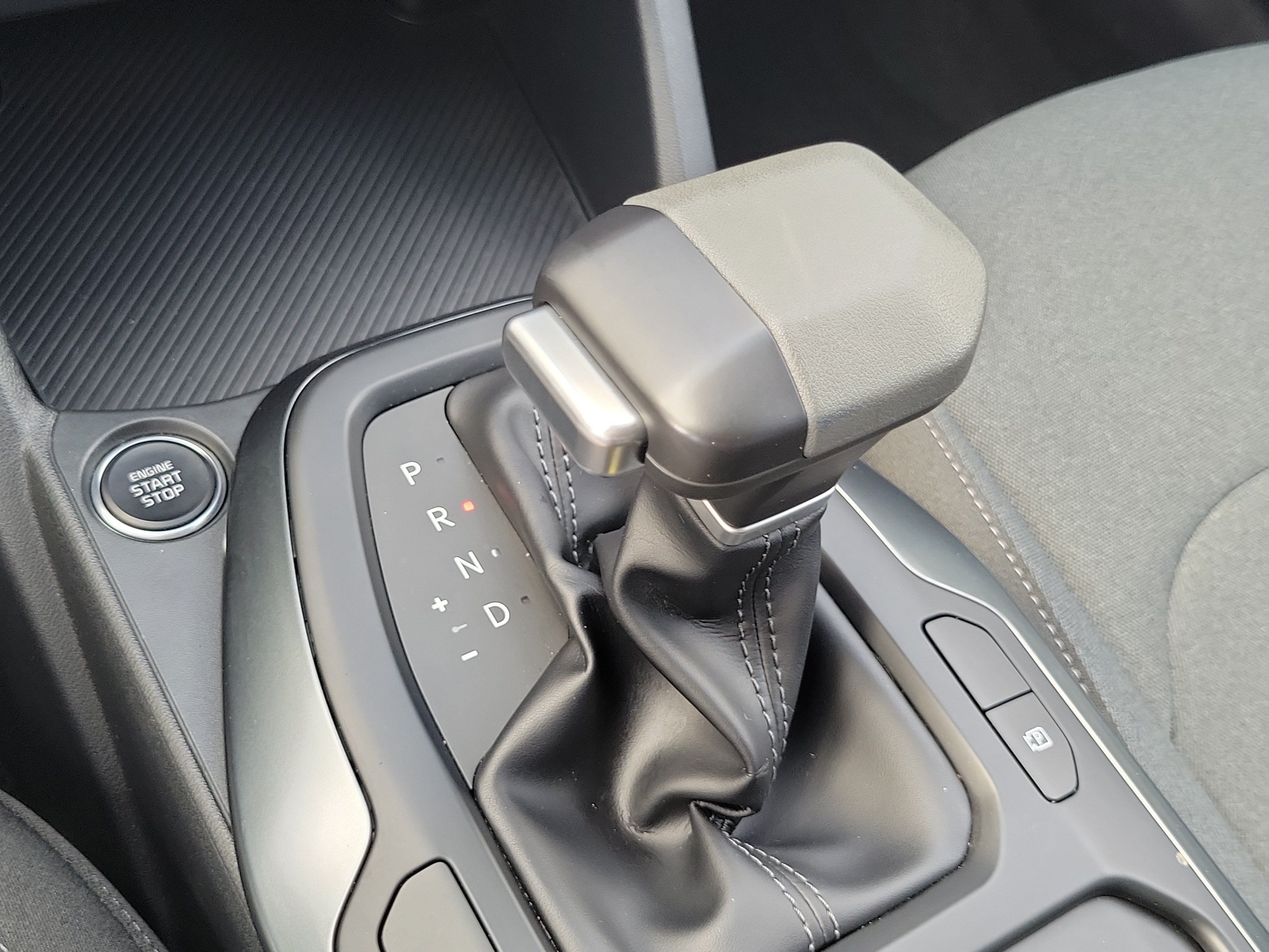 Used 2025 Kia K4 FWD image 25
