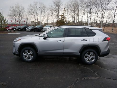 Certified 2025 Toyota RAV4 XLE AWD/4WD image 7
