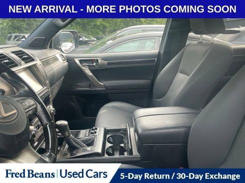 Used 2021 Lexus GX 460 Premium w/ Premium Plus Package AWD/4WD image 9