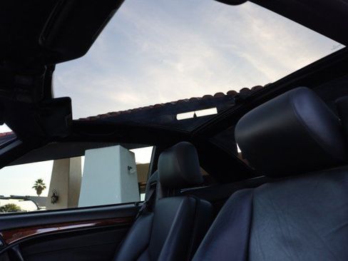 Used 2002 Mercedes-Benz SL 500 image 22