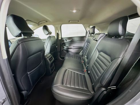 Used 2024 Ford Edge SEL image 26