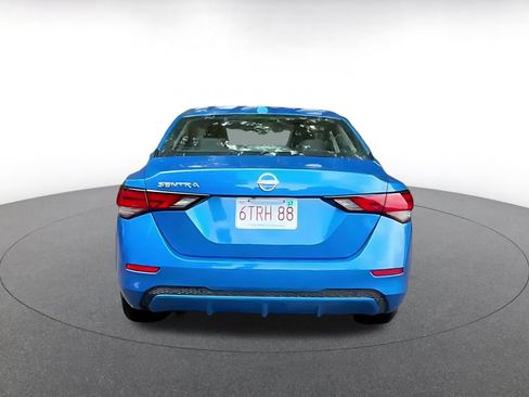 Used 2025 Nissan Sentra SV FWD image 12