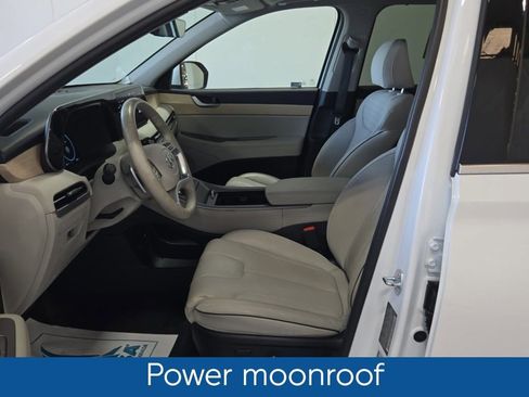 Used 2024 Hyundai Palisade Limited AWD/4WD image 9
