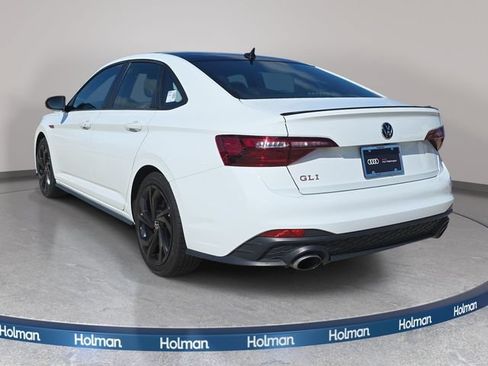 Used 2024 Volkswagen Jetta GLI Autobahn FWD image 8