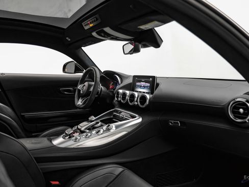 Used 2018 Mercedes-Benz AMG GT C image 47