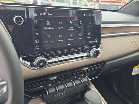 New 2026 GMC Canyon Denali image 30