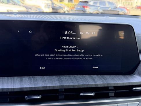 Used 2024 Kia Telluride EX w/ EX Captain's Chair Package image 24