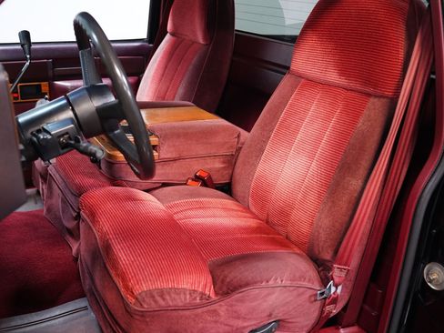 Used 1989 GMC Sierra 1500 2WD Regular Cab image 31