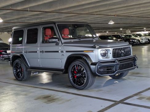 Certified 2021 Mercedes-Benz G 63 AMG 4MATIC image 3