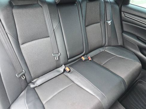 Used 2022 Honda Accord Sport image 14