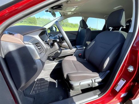 Used 2023 Nissan Rogue S AWD/4WD image 11