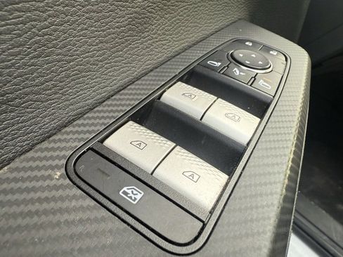 Used 2022 Mitsubishi Outlander SEL image 10