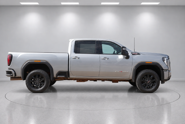 Used 2026 GMC Sierra 2500 AT4 AWD/4WD image 2