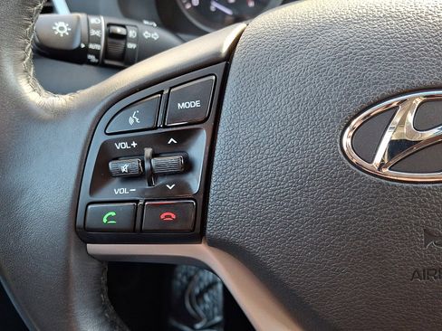 Used 2017 Hyundai Tucson SE Plus w/ Cargo Package image 20