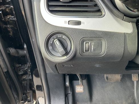 Used 2017 Dodge Journey SXT w/ Premium Group image 7