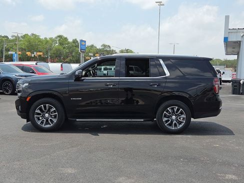Used 2024 Chevrolet Tahoe LT w/ Luxury Package RWD image 14