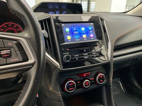 Used 2020 Subaru Crosstrek 2.0i Premium image 21