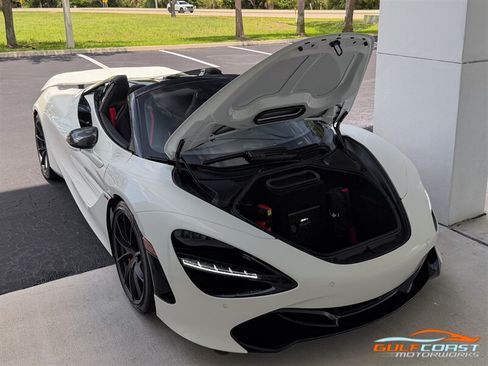 Used 2021 McLaren 720S Performance RWD image 36