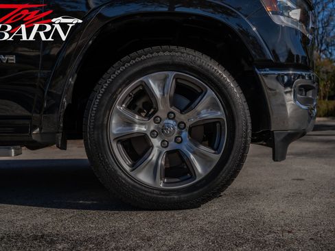 Used 2020 RAM 1500 Laramie image 14