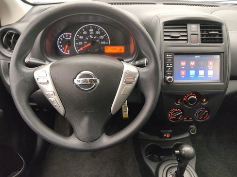 Used 2019 Nissan Versa S Plus FWD image 22