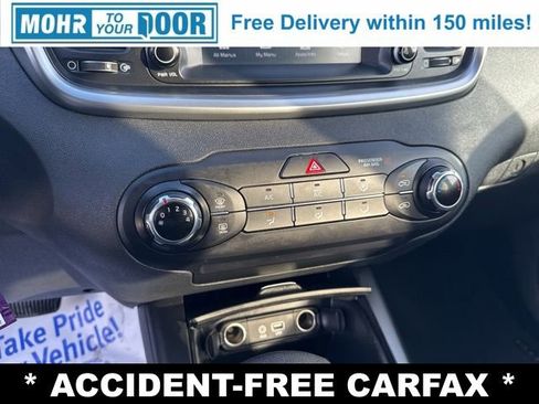 Used 2019 Kia Sorento LX image 17