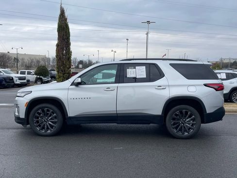 Used 2022 Chevrolet Traverse RS w/ LPO, Roadside Safety Package image 4