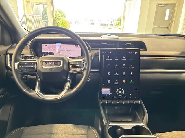 Used 2026 GMC Terrain Elevation FWD image 17