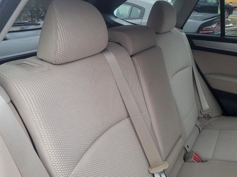 Used 2015 Subaru Outback 2.5i Premium image 31