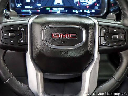 Used 2022 GMC Sierra 1500 SLT w/ SLT Convenience Package AWD/4WD image 19